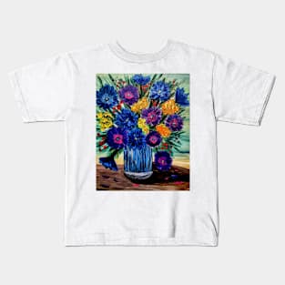 A beautiful bouquet flowers in a glass vase Kids T-Shirt